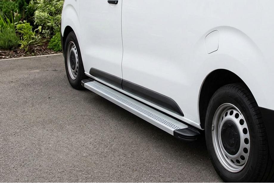 Citroen Jumpy/Dispatch 2017- Estribos Laterales Maya V2 (2 uds., Aluminio) Image