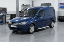 Opel Combo 2002–2012 Estribos Laterales Allmond Grey (2 uds., Aluminio) foto 1