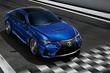 El examen de un coupé deportivo de Lexus RC F foto 1