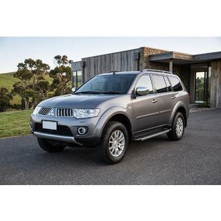 Estribos Laterales RedLine V1 (2 uds., Aluminio) Mitsubishi Pajero Sport 2008-2015 foto 1