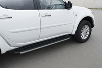 Mitsubishi Pajero Sport 2008-2015 Estribos Laterales Fullmond (2 uds., Aluminio) foto 1