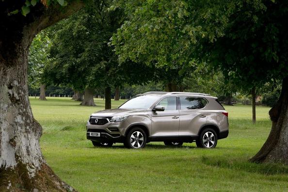 Revisión de SsangYong Rexton de tercera generación