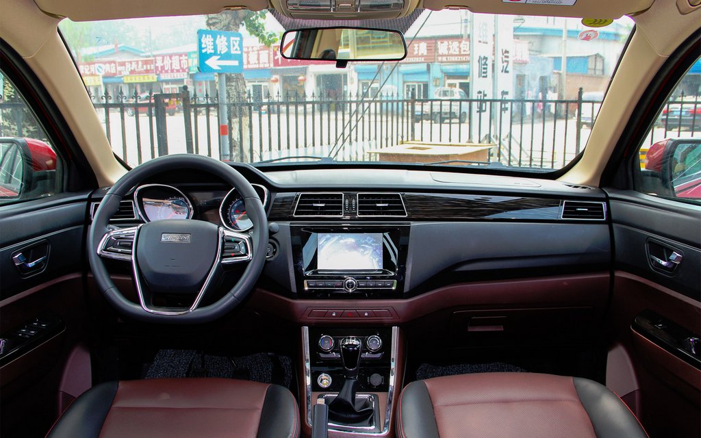 Siete pasajeros crossover Lifan Myway