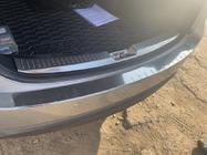 Mazda CX-5 2017–2025 Protector de parachoques trasero con borde Elite (acero inoxidable) foto 4