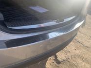Mazda CX-5 2017–2025 Protector de parachoques trasero con borde Elite (acero inoxidable) foto 2