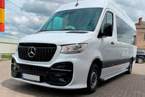 Mercedes Sprinter W907/W910 2018- Estribos Laterales Maya V2 (2 uds., Aluminio) foto 4