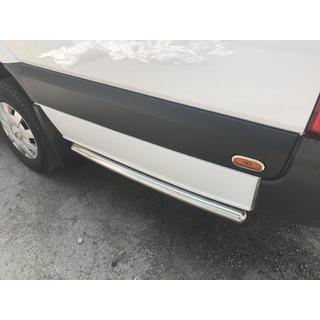 Tubos laterales detras de la rueda trasera (2 uds., acero inoxidable) Mercedes Sprinter W907/W910 2018- foto 2