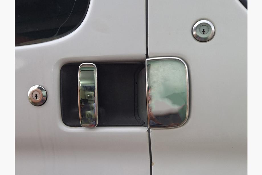 Citroen Berlingo 1996-2008 Cubiertas de Manijas Cromadas (Acero Inoxidable) Image