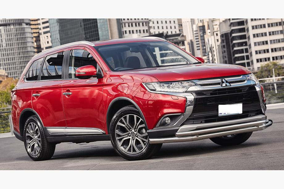 Mitsubishi Outlander 2012-2021 Defensa Delantera ST014 (Acero Inoxidable) d60/42 Image