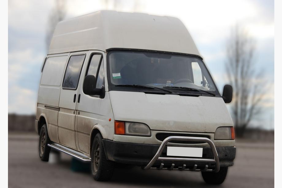 Ford Transit 1991-2000 Defensa Delantera WT003 (Acero Inoxidable) Image