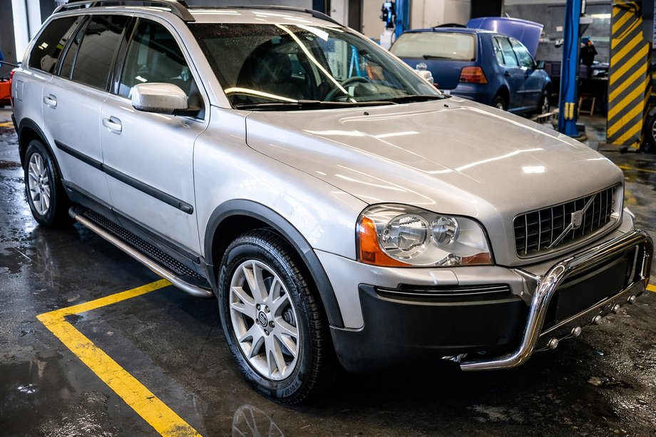 Volvo XC90 2002-2014 Defensa Delantera WT004 Acero Inoxidable Foto 3
