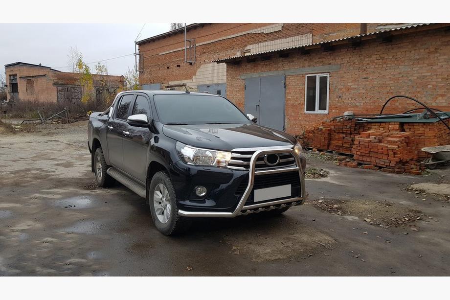 Toyota Hilux 2015- Defensa Delantera F1-59 (Acero Inoxidable) Foto 2