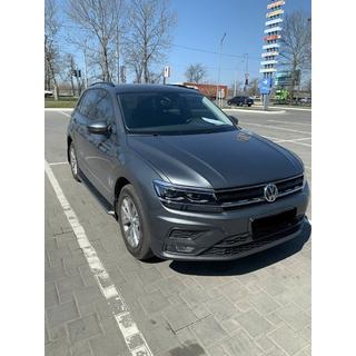 Estribos laterales OEM para version estandar (2 uds., aluminio) Volkswagen Tiguan 2016-2023 foto 2