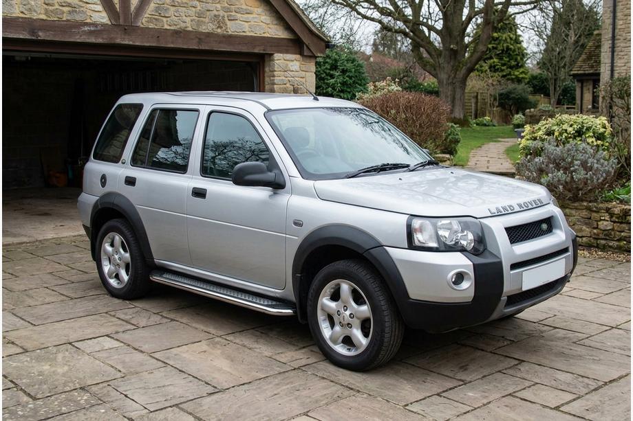 Land Rover Freelander I 1997-2006 Estribos Laterales Maydos V2 (2 uds., Aluminio y Acero Inoxidable) Image