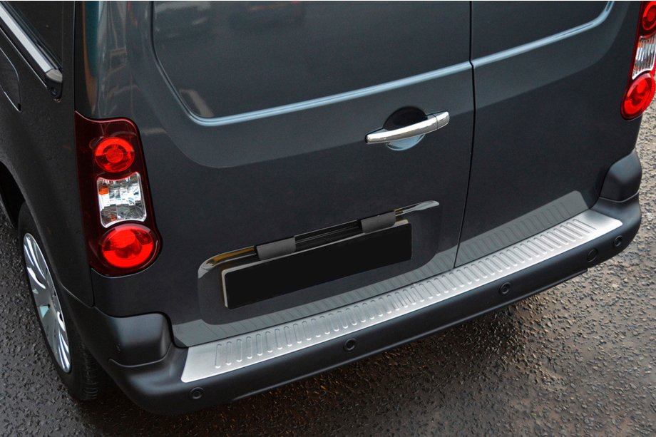 Citroen Berlingo 2008-2018 Protector de parachoques trasero Omsa Line (acero inoxidable) Foto 1