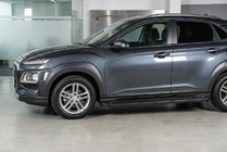Hyundai Kona 2017-2023 Estribos Laterales Allmond Black (2 uds., Aluminio) foto 1
