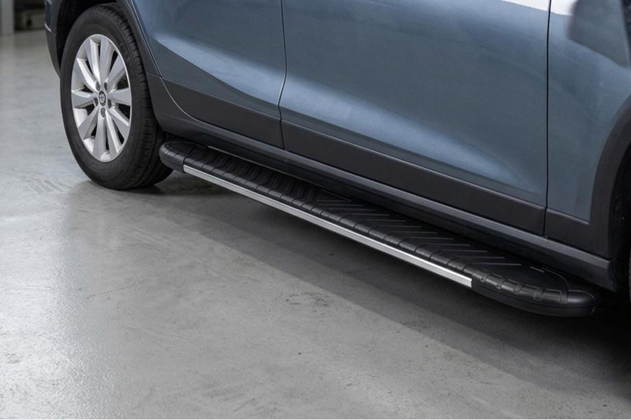 Seat Arona 2017- Estribos Laterales Bosphore Grey (2 uds., Aluminio) Image