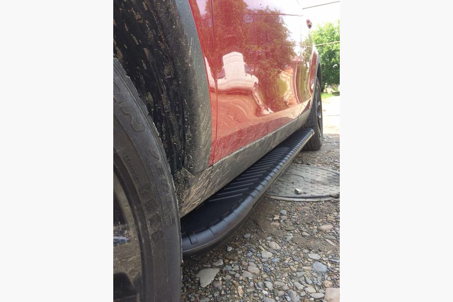Land Rover Discovery Sport 2014- Estribos Laterales Bosphore Black (2 uds., Aluminio) Foto 6