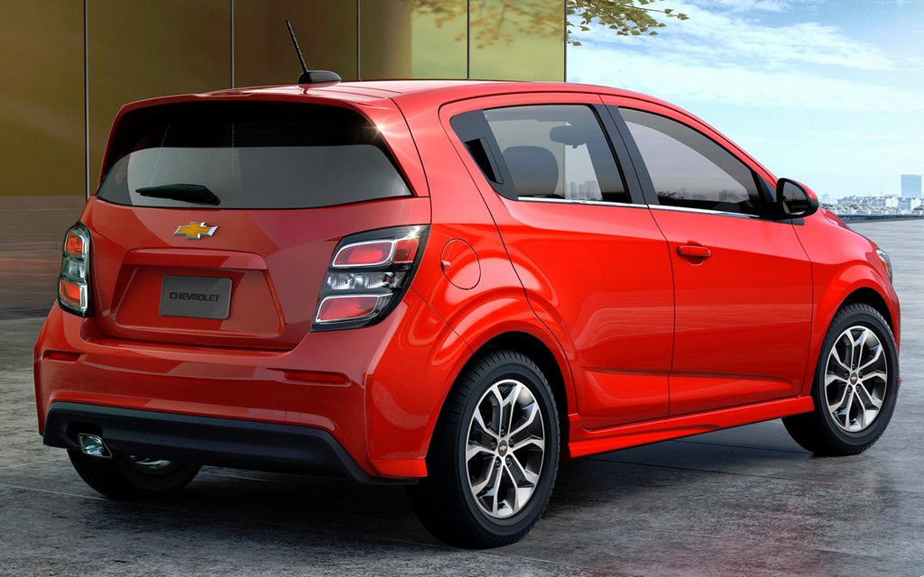 Restaylingoviy hatchback Chevrolet Aveo