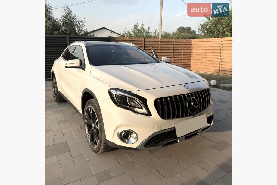 Mercedes GLA X156 2014-2019 Parrilla Delantera GT Panamericana (2017-2019) Foto 4