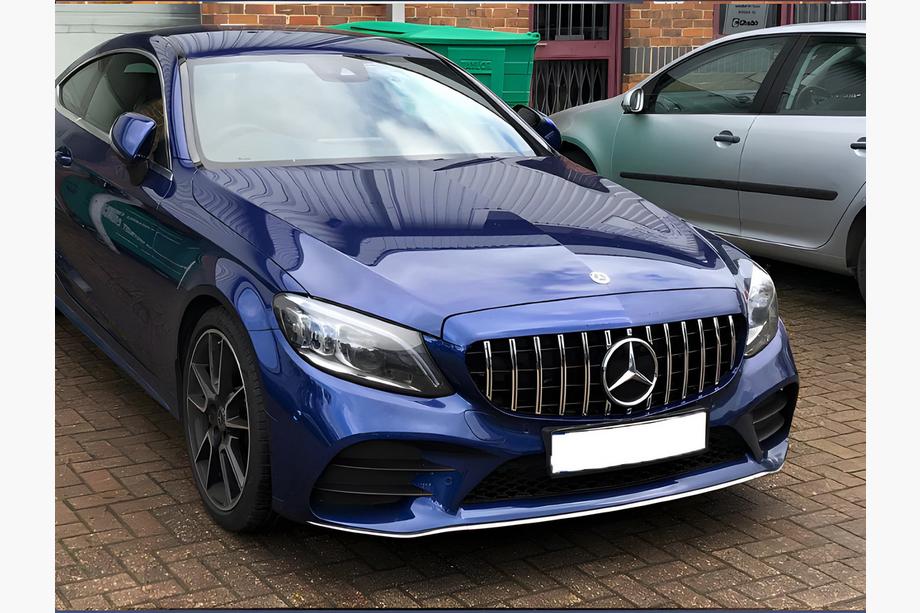 Mercedes C-class W205 2014-2021 Parrilla Delantera Panamericana GT (para Avantgarde/AMG-Line/C43 AMG) 2018+, con cámara Image