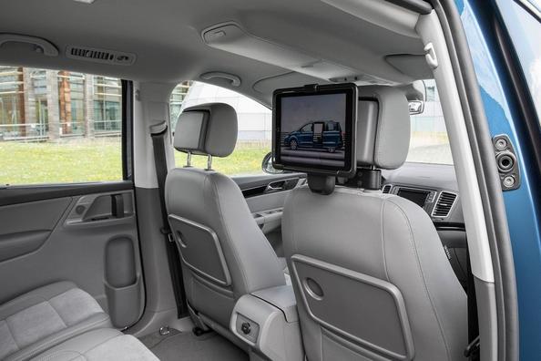 Actualizado furgoneta Volkswagen Sharan de segunda generación Foto 7