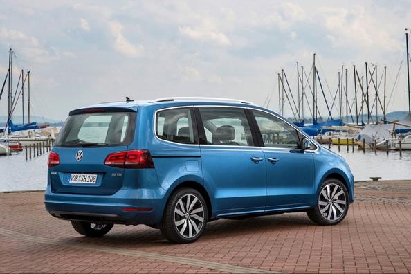 Actualizado furgoneta Volkswagen Sharan de segunda generación Foto 3