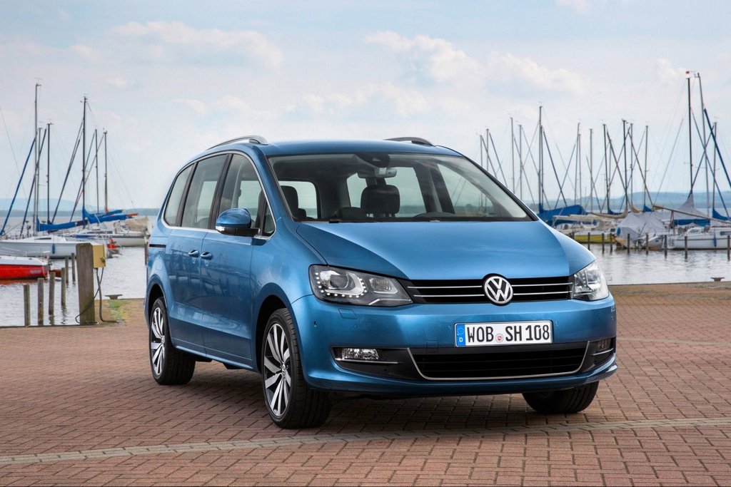 Actualizado furgoneta Volkswagen Sharan de segunda generación