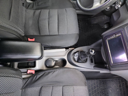 Volkswagen Caddy 2015-2020 Reposabrazos (en portavasos) Negro foto 7