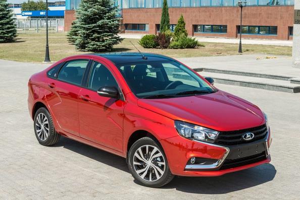 El examen de la berlina Lada Vesta