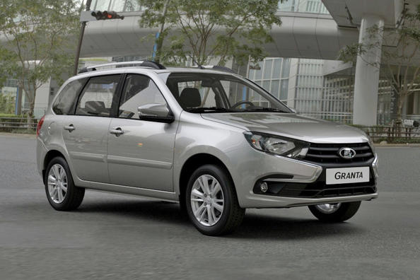 El examen de camioneta Lada Granta SW