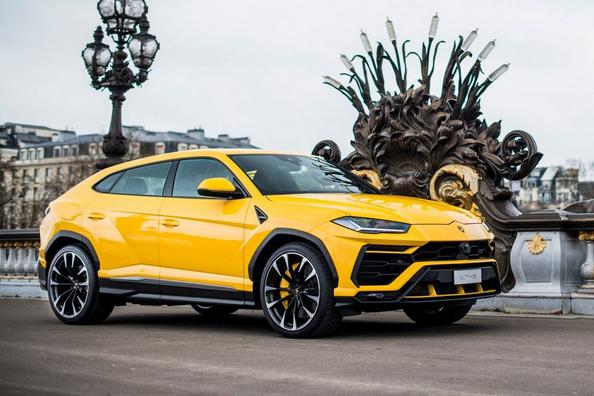 El examen de cruce Lamborghini Urus Foto 4