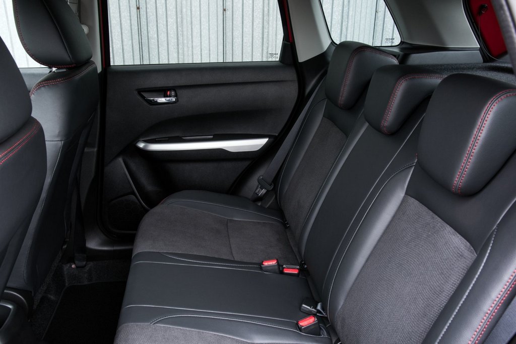 Descripción general del suv compacto de Suzuki Vitara S