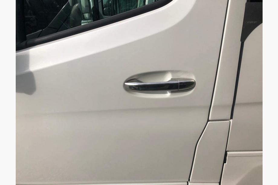 Mercedes Sprinter W907/W910 2018- Cubiertas de manijas de puerta en acero inoxidable 4 uds, OmsaLine - Acero Inoxidable Italiano Foto 3
