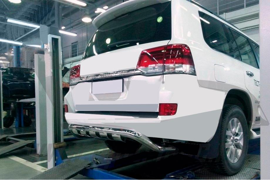 Lexus LX570/450d 2008-2022 Protector Trasero Gronder (Acero Inoxidable) Image