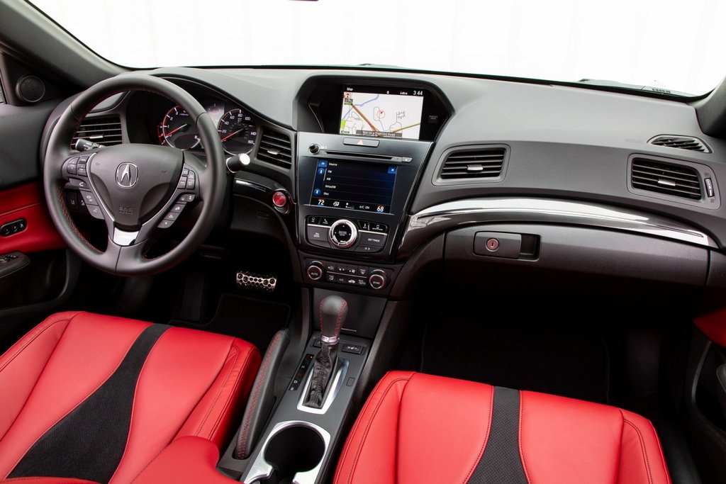 Actualizado el sedán Acura ILX
