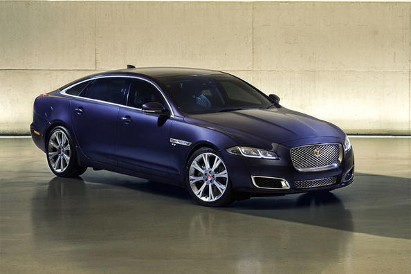 Examen de la insignia sedán Jaguar XJ