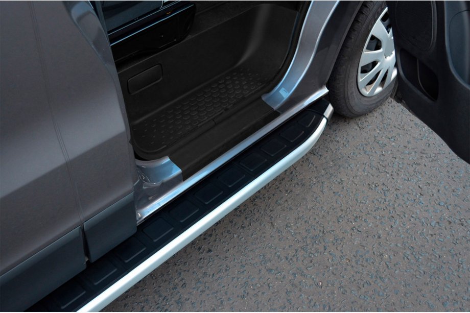Citroen Nemo 2007-2017 Estribos Laterales Fullmond (2 uds., Aluminio) Image