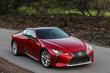 El examen de un coupé deportivo de Lexus LC 500 foto 2