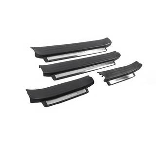 Umbrales de puerta iluminados (negro) Toyota Land Cruiser Prado 150 2009-2023 foto 4