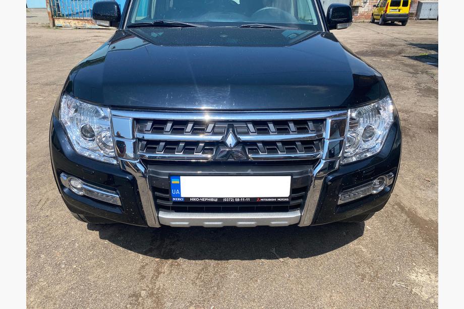 Mitsubishi Pajero Wagon IV 2006-2021 Kit Restyling (Parachoques Delantero) Foto 4