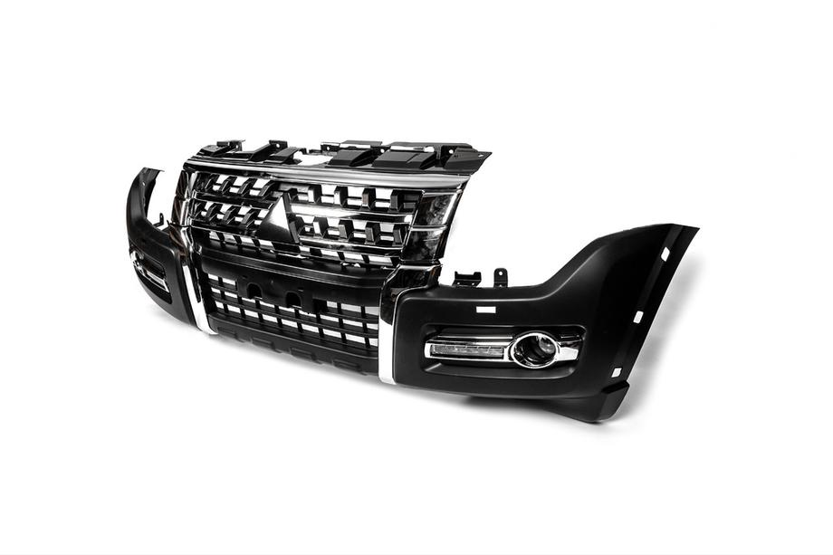 Mitsubishi Pajero Wagon IV 2006-2021 Kit Restyling (Parachoques Delantero) Foto 15