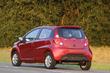 Revisión del hatchback compacto JAC J2 foto 3