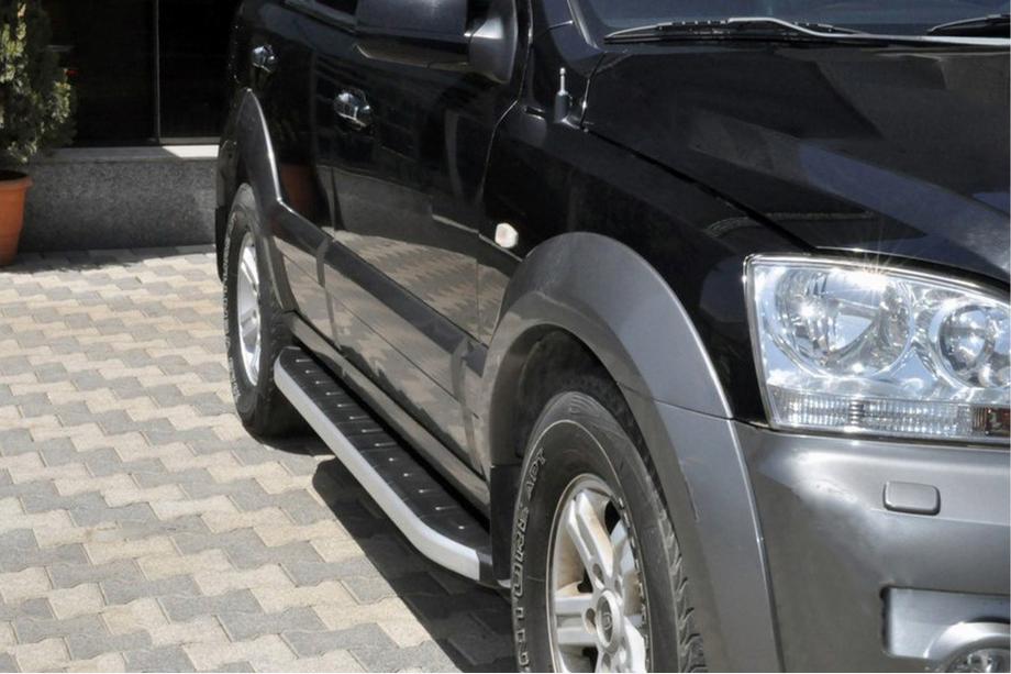 Kia Sorento I BL 2002-2009 Estribos laterales Fullmond (2 uds., aluminio) Image