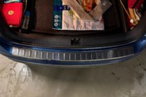Volkswagen Tiguan 2016-2023 Protector de parachoques trasero acero inoxidable (Carmos) foto 7