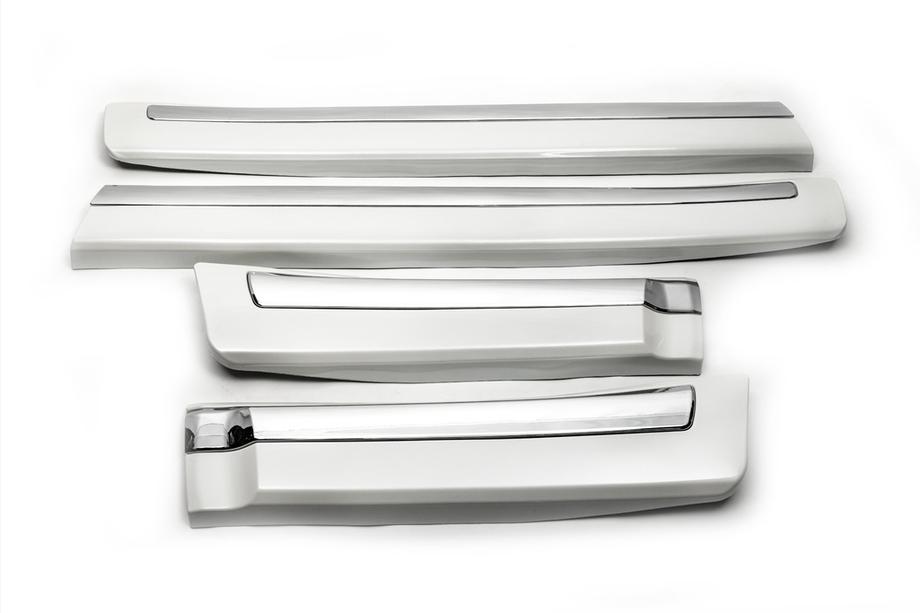 Toyota Land Cruiser 200 2007-2021 Juego de Molduras de Puerta (2008-2016) Blanco Foto 4