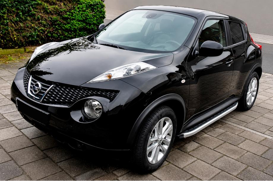 Nissan Juke 2010-2019 Estribos laterales Fullmond (2 uds., aluminio) Image