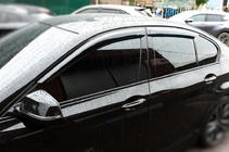 BMW 5 Series F10/F11 2010–2016 Deflectores de Ventana SD (4 uds, HIC) foto 2