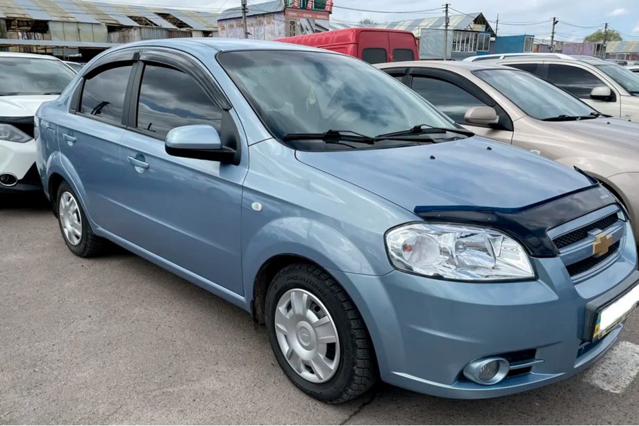 Chevrolet Aveo T250 2005-2011 Deflectores de Ventana SD (4 uds, HIC) Image