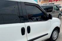 Fiat Doblo II 2010-2022 Deflectores de ventana encastrables (2 uds, HIC) foto 4